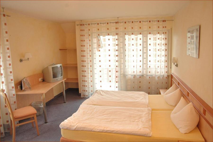 Gasthaus Gruner Baum Hotel Werbach Zewnętrze zdjęcie